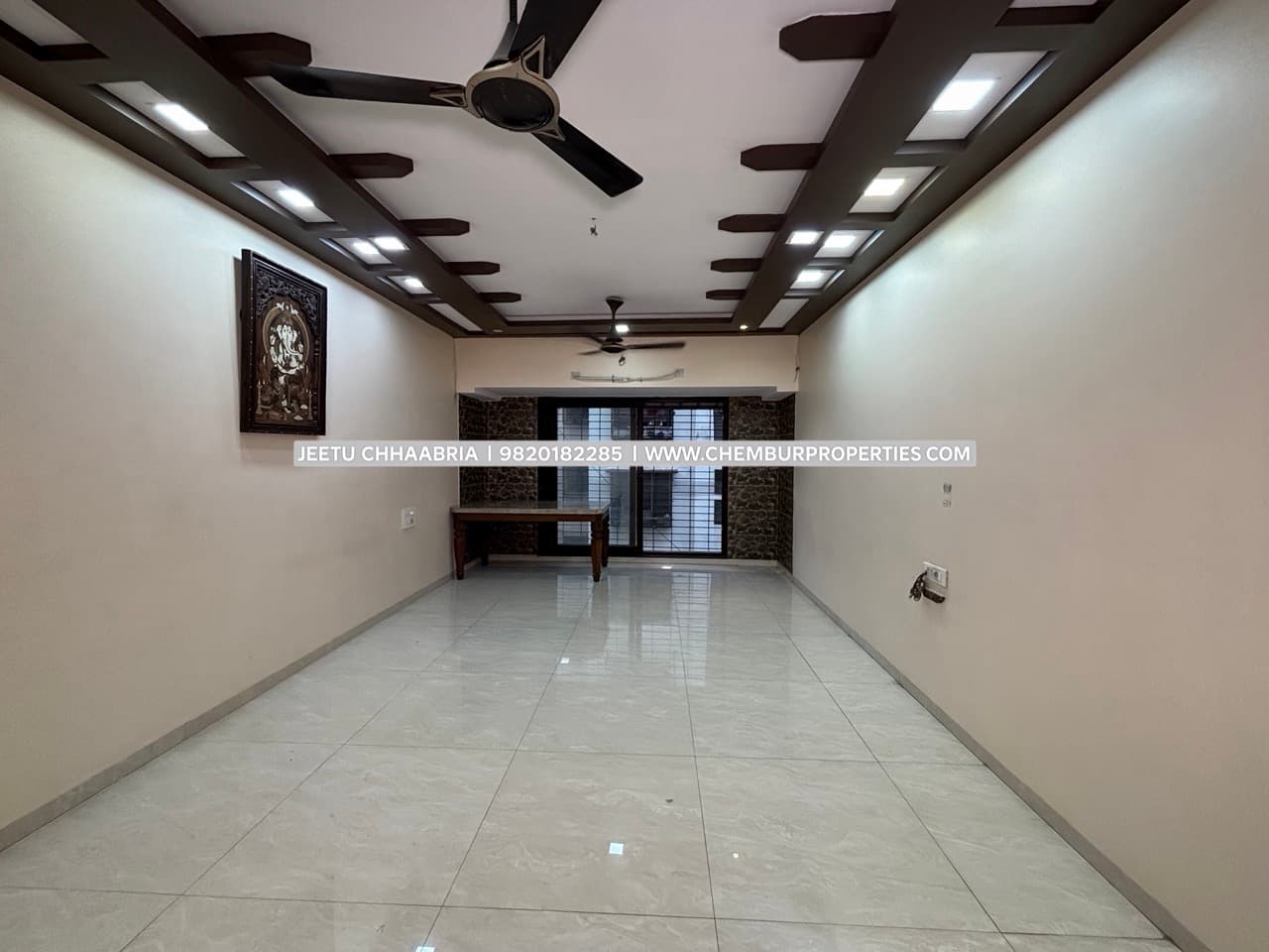 Codename- LA IYER 3BHK 1100 Sqft #lease